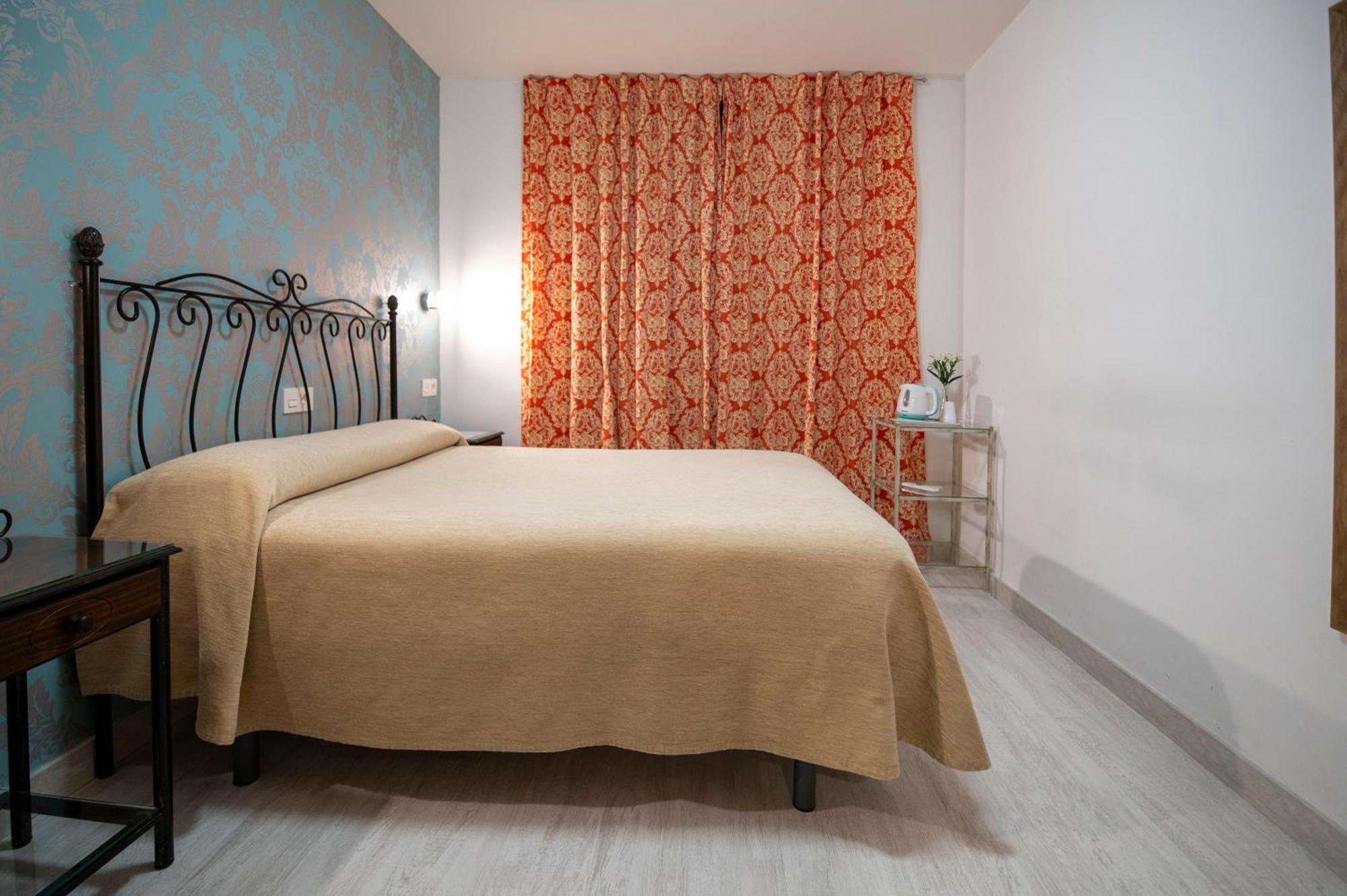 Hotel Manzanito 安特克拉 外观 照片